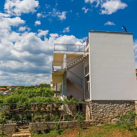 Daire Beeindruckendes Mit Grosser Dachterrasse, Whirlpool, Meerblick, Grill, Aussendusche Crikvenica