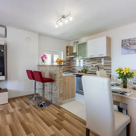 Beeindruckendes Mit Grosser Dachterrasse, Whirlpool, Meerblick, Grill, Aussendusche Apartament *