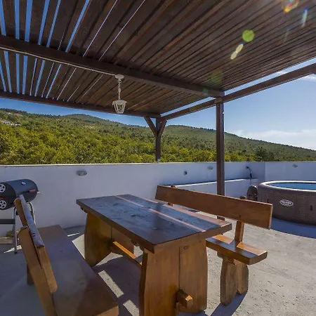 Beeindruckendes Mit Grosser Dachterrasse, Whirlpool, Meerblick, Grill, Aussendusche *