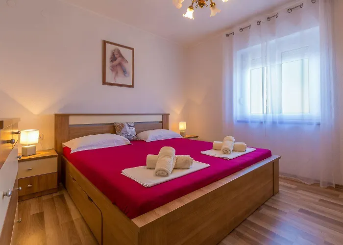 Διαμέρισμα Beeindruckendes Mit Grosser Dachterrasse, Whirlpool, Meerblick, Grill, Aussendusche Crikvenica