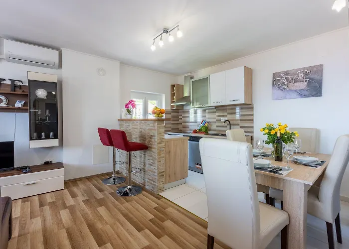 Beeindruckendes Mit Grosser Dachterrasse, Whirlpool, Meerblick, Grill, Aussendusche Διαμέρισμα *